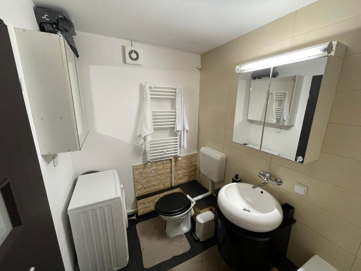 Sunset Luxury Apartment Near Unirii Square Bucharest Luaran gambar